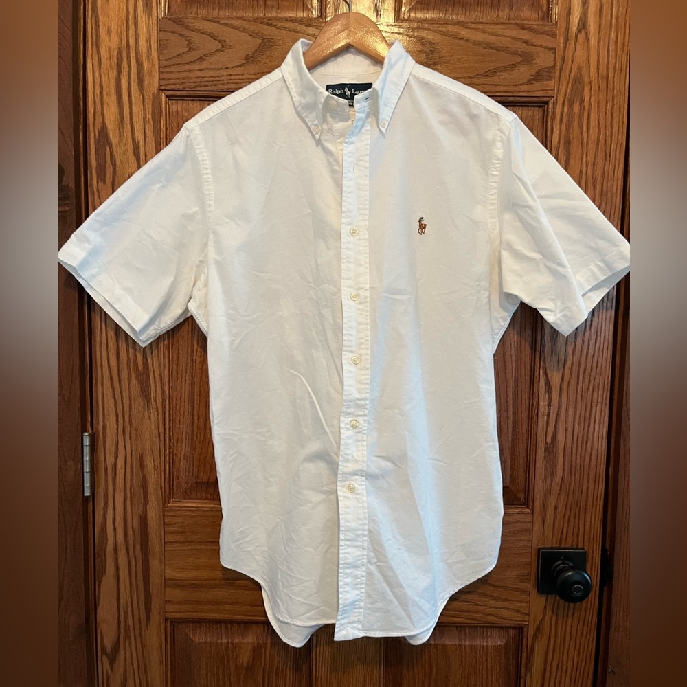 New men’s size M. No tags. Never washed or worn.